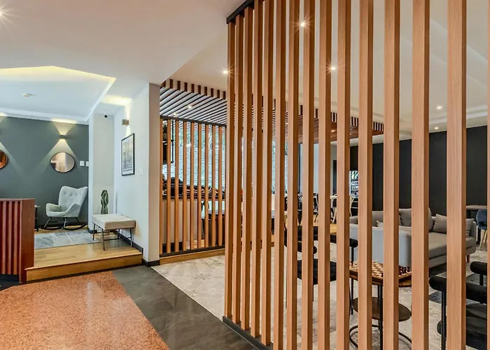 Uniko Living Roma 2*